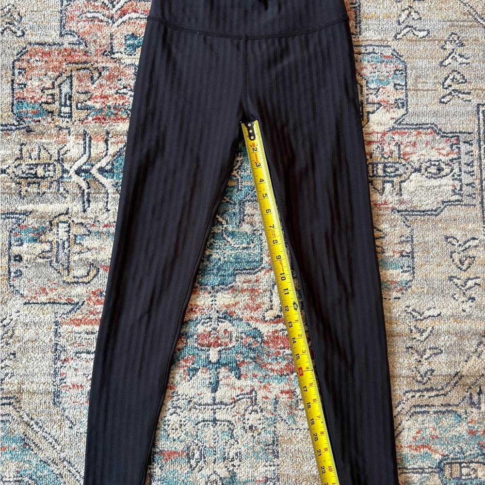 Beyond Yoga Black Striped Leggings - Picture 5 of 7